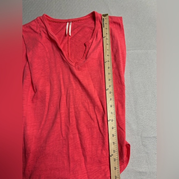 Anthropologie Orange crop sleeve blouse T-shirts
Brand: Orange Sleeveless Top - Picture 3 of 6